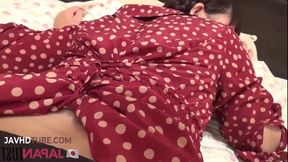 Japanese Teen Amateur Chizuru Ogami Shows Her Pink Pussy in Hardcore Action