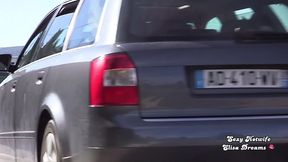 m exhibant nue en faisait de l autostop voici une nouvelle video d exhibition ...