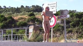 m exhibant nue en faisait de l autostop voici une nouvelle video d exhibition ...