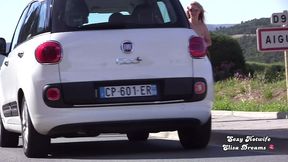 m exhibant nue en faisait de l autostop voici une nouvelle video d exhibition ...