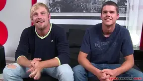 Skyler Gorges on Dads Huge Hard-on — Hot Amateur Gay Action 18+