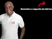 Morena CASADA mamando e ganhando gozada na boca, enquanto o marido trabalha