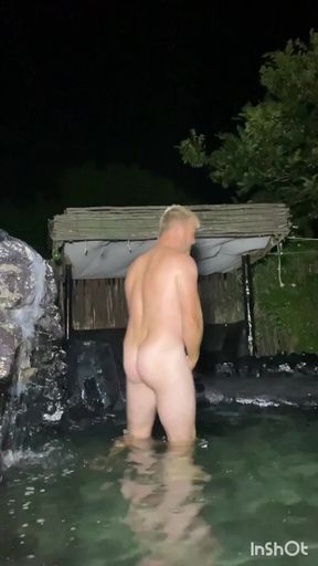 Must-see moment from "Renovating then swimming with happy ending"