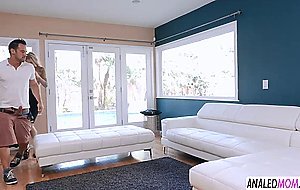 Big assed Synthia Fixx sweet milf asshole gets licked and fucked