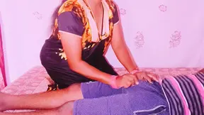 Two hot babes share lucky guy in FFM threesome