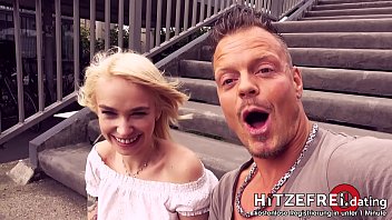 HITZEFREI dating CAUGHT by POLICE: Blonde Girl Fucked PUBLIC (Arteya)