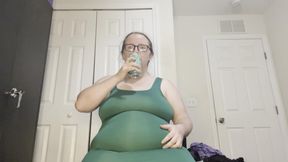 How many can Heidi chug?