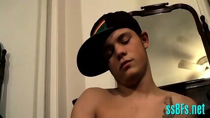 Gay self sucking xxx