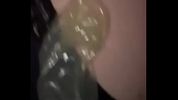 Safadoscasal Batendo punheta gozando nela , del&iacute_cia