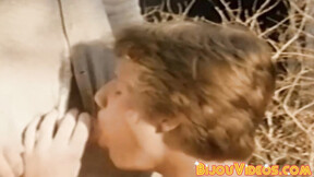 ”Stud gives his man a blowjob & has his butt raw screwed”