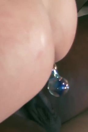 Hot MILF Sofie Marie Craves for Two Dicks Inside Her Pussy