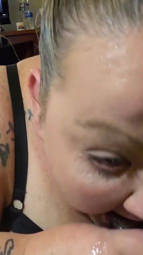 Thick Tatted Big Booty BBW Ms Toxic Piggy Giving BBC a Sloppy Hot Blowjob & Fuck