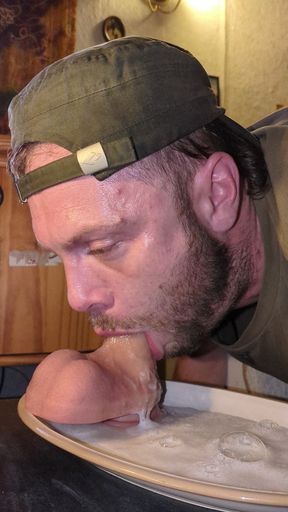 Sloppy saliva all the way down to the balls Deepthroat