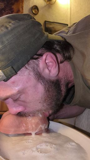 Sloppy saliva all the way down to the balls Deepthroat