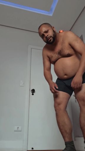 Bearzinho Black - POV Boxing Domination (hotel Roleplay)