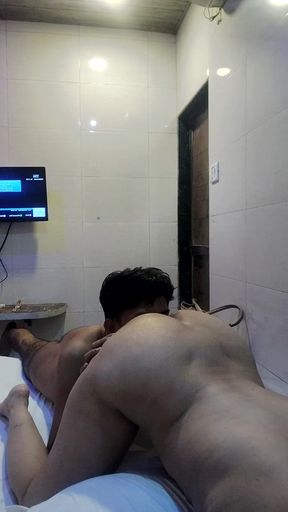 I eat my girlfriend big Ass and I fucked her very hard