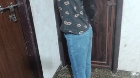 Step sister ko nanga kar ke pel diya