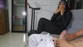 Flashing my Cock in front of my stepsister ends in a bareback fuck