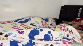 Her big ass warms me up until I have her on top of me - Creampie - Porn in Spanish