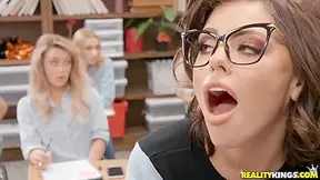 Miss Granger Teaches How To Fuck Properly With Kimmy Granger And Adriana Chechik