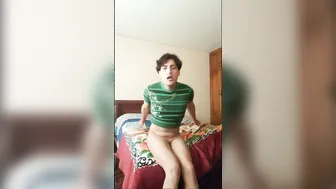 Chubby Twink Spreads His Juicy Big Ass for Solo Anal Play