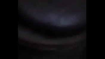 Joven colombiano se saca la leche1