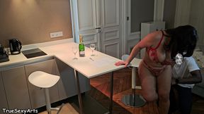 Coco Rains 4K Busty Real Estate Agent fucks Client to close the Deal