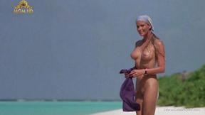 ”Beautiful Bo Derek showing off her unshaved twat at the beach”