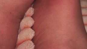 LE CUCK QUI LÈCHE MES PIEDS