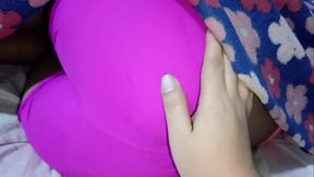 Mi hermanastro me confundi&oacute_ con su novia y me hizo sentir su polla boca abajo y no tuvo piedad, me hizo su perra hasta pre&ntilde_arme