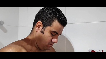 YURI GAÚCHO - SUMMER DAY SEX ON THE POOL