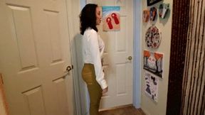 INEED2PEE Meeting Lee Von Lux wetting dress pants at party MP4