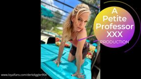 Pool boy fucks Hotwife