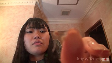 Dog sniffing pretty girl.Her "dirty" pussy juice,booger,etc(dogd-07/FETIS.JP)