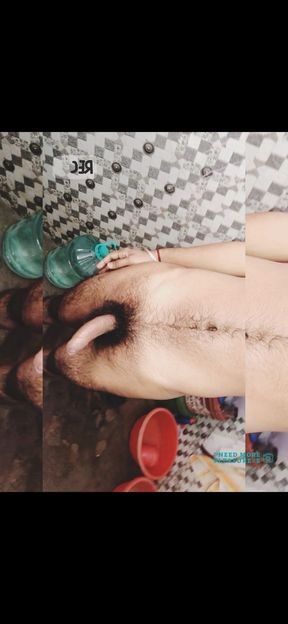 During bathing a teenager coock massage and soup massage  of my body