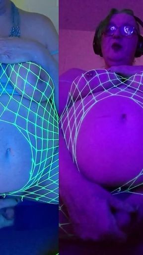 Double Mint Cum – a Green Goddess hologram