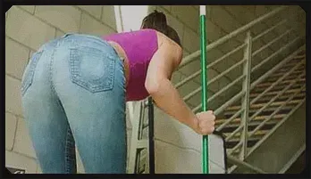 Abella Danger’s Wild Make-Up Anal Sex Session