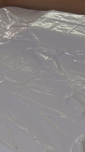 It's Time to Feed Sperm in a Latex Castsuite with a Latex Mask, the Slave Really Enjoyed It! 2 Angle