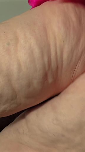 Promise Me You Gonna Try Hard Not to Cum When I Show You My Big Beautiful Legs, Thighs, Fat Ass in Dress and Panty - BBW SSBBW