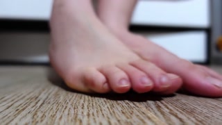 foot play from cutie Furiyssh