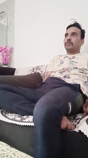 Mature Middle-Aged Old Old &amp; Young Ethnicity African Arab Asian Black Desi   European Indian Interracial Jewish La