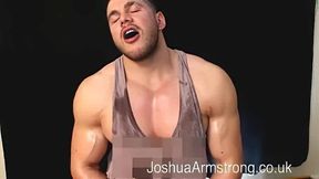 SEXY MUSCULAR MAN