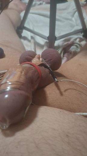 Cumshot hfo estim in Condom orgasm