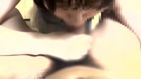 同居人が突然手コキからフェラするから最後は胸に射精して精子ぶっかけた