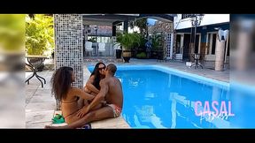 Despedida de solteiro chamei minha amiga para fuder com meu marido