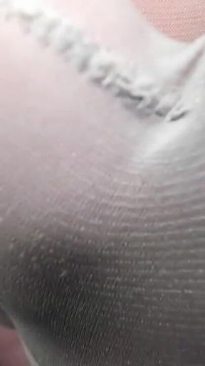 Making You Adore My Sweaty and Huge Feet (dirty Talk)