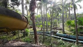 blowjob in abandoned waterpark