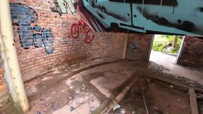 blowjob in abandoned waterpark