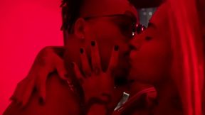 Fazendo um boquete molhadinho no neg&atilde_o dotado!