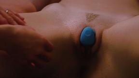 ”Two sexy amateur real american couples testing their new sex toys”